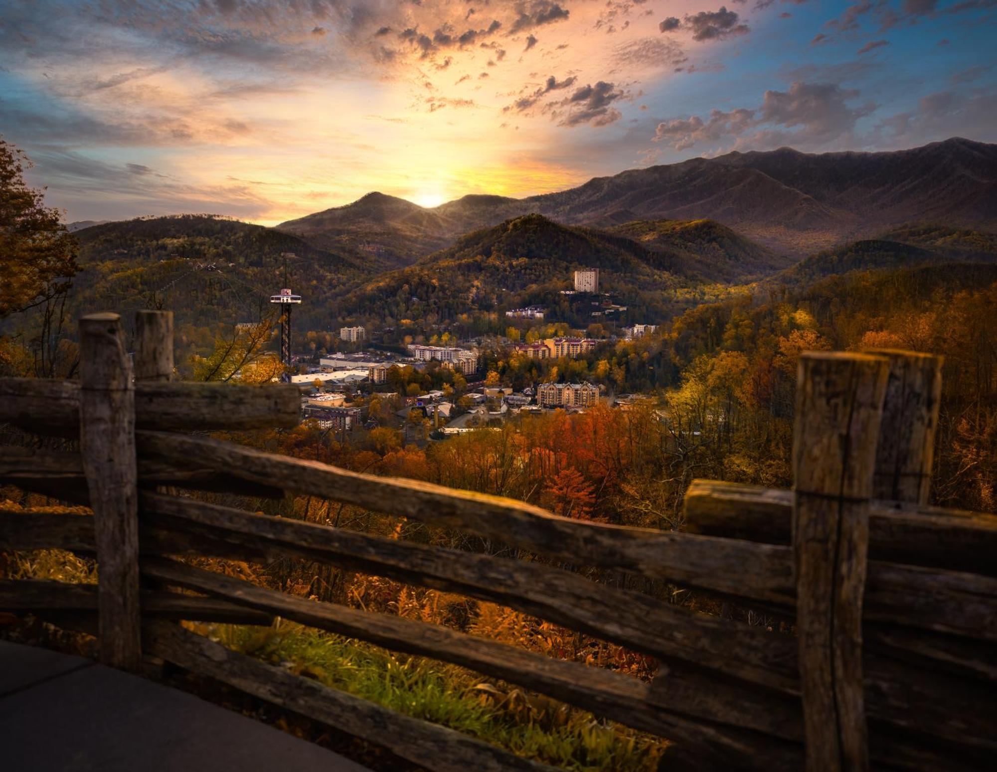 Her Majesty'S Way, Awesome Mtn Views, 1089 Free Tickets Each Paid Day, Dollywood And More Гатлинбург Экстерьер фото